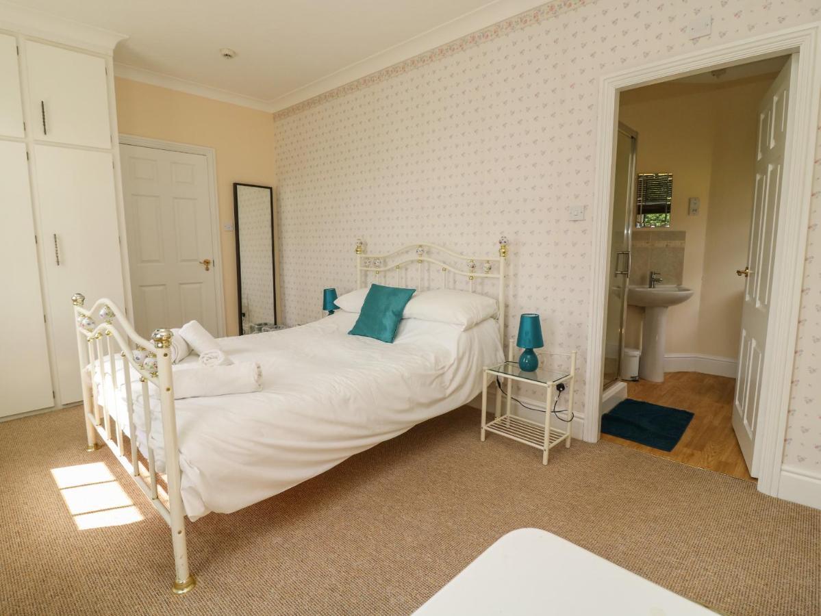 Woodhill Villa Bentley  Esterno foto